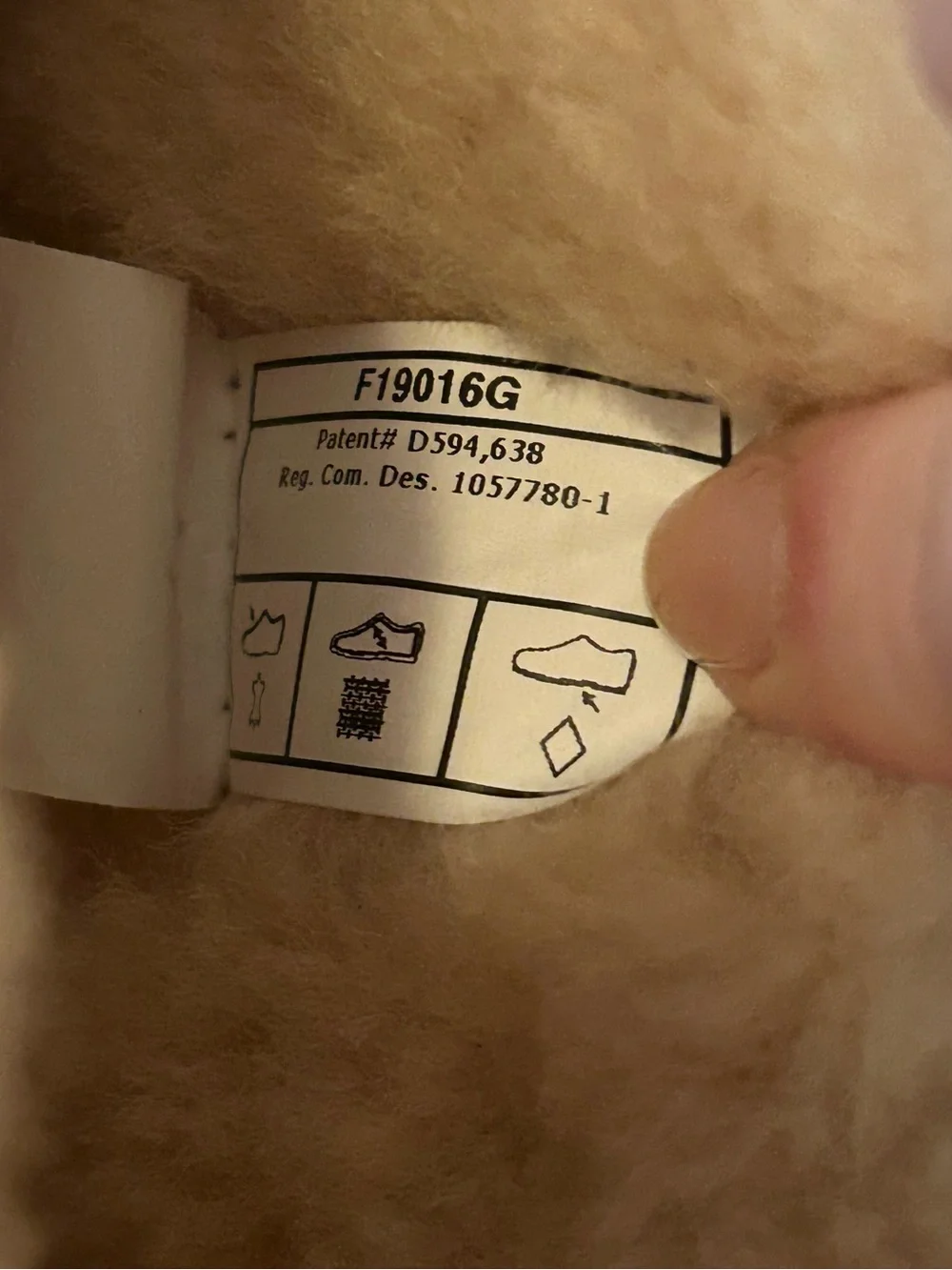 UGG please notice